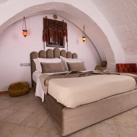 ホテル April Rodos Traditional - Adults Only Rhodes City